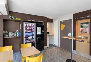 Hotels B&B HOTEL Rouen Parc des Expos Zenith : photos des chambres