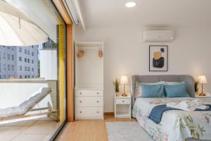 Host Wise Stylish Studio with Garage