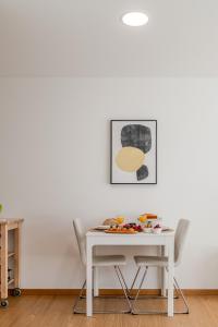 Host Wise Stylish Studio with Garage