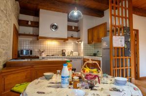 Maisons de vacances Gites de france 4 personnes a mazel bouissy : photos des chambres