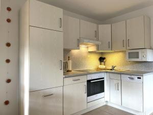 Blanker Hans, Badestraße