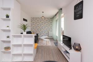 Appartements Studio Proche Port Terrasse et Wifi : photos des chambres
