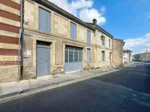 Appartements Grand Duplex avec terrasse au coeur de Blaye : photos des chambres