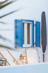 Daphni Premium Apartment - Peaceful Veranda Stay in Tinos Old Town