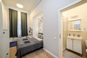 Cosy Corner - Csengery Street