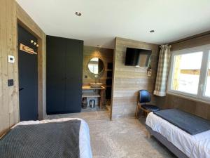 Appartement rénové, 6 pers, 2 ch + coin montagne, centre Crest-Voland, parking, skiroom, WIFI - FR-1-733-16