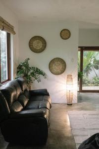 Private home in Panglao near white beaches with 600 Mbps WiFi & Solar