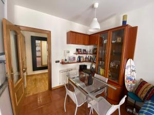 En chanclas a la playa