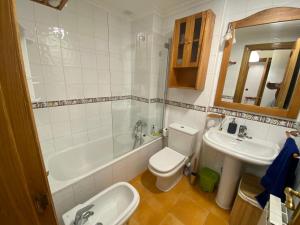 En chanclas a la playa