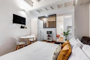 Trastevere One by GHOR