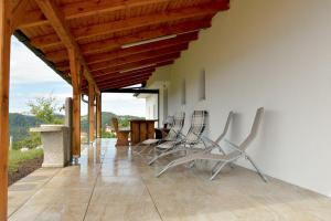 Gold Wine Estate