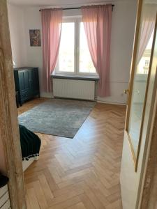 Dog of Warsaw Apartment Odolańska