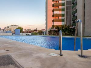 Lightbooking Atico Carlos vistas al mar