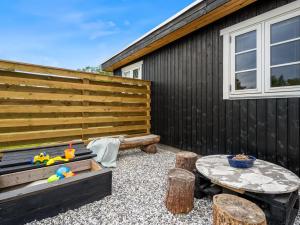 Holiday Home Blomma - 800m from the sea by Interhome