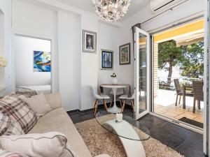 Apartment Tina-2 by Interhome