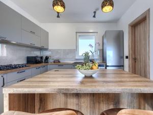 Holiday Home Villa Fortuna by Interhome