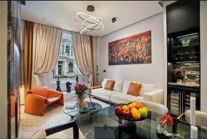 Stylish London Stay - Walk to top sights