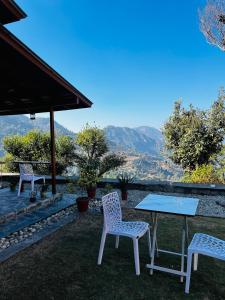 The Burrow in Bhimtal