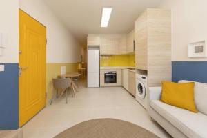 Anjos 55A-Two beds designer apt