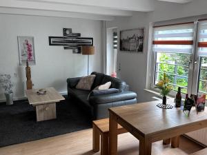 Haus Heiken Apartment Lavendel - 3hvězdičkové hotely ve městě Altenburg