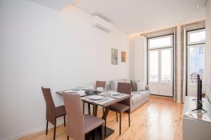 Liiiving in Porto-Mouzinho Residence Apartments