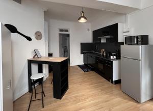 La Halte, Proche-gare, cosy, Spacieux