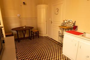 B&B / Chambres d'hotes La Maison DUFFOUR chambres d'hotes avec Petit Dejeuner : photos des chambres
