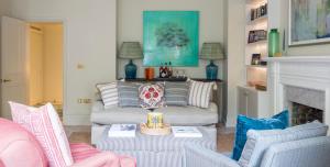 Stylish & luxury, just redecorated Kensington flat