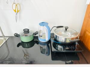 I Riverside B305 I Spacious Studio Balcony W kitchen
