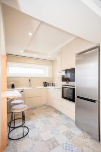 Liiiving in Porto - Uptown Pearl Apartment