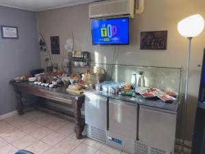 Hotels Brit Hotel Essentiel Pau Lescar : photos des chambres
