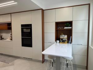 Elegant Comfort for Families in Funchal