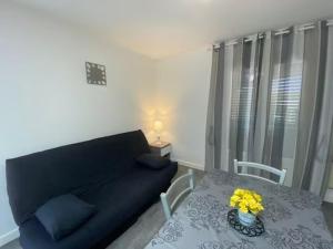 Appartements MORIANI PLAGE - Appartement climatise proche mer : photos des chambres