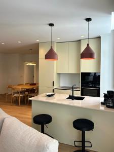 AD2 Renovated Charm in Prime Location with AC