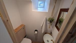 A cosy home in the heart of town