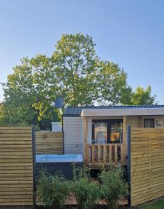 Campings Mobil-home Premium avec spa privatif : photos des chambres