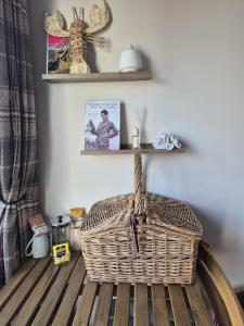 Corry Lodge Estate - Sheperds Huts or Container Stays with Sea View