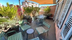 Appartements 2 pieces avec grande terrasse - Centre de Toulon : photos des chambres
