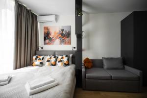 Комфортні апартаменти MYFREEDOM поруч із парком Сирецький гай ПОДІЛ