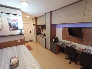 APTO INTEIRO NA FARIA LIMA - PINHEIROS - 30M METRO - CHECK IN por BIOMETRIA FACIAL