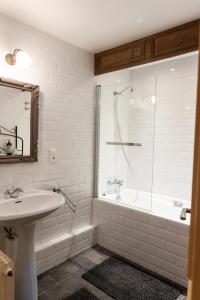 B&B / Chambres d'hotes Au 16 Place Saint Louis : photos des chambres