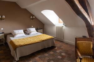 B&B / Chambres d'hotes Au 16 Place Saint Louis : photos des chambres