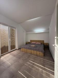 Restaurant & Apartments Lipa