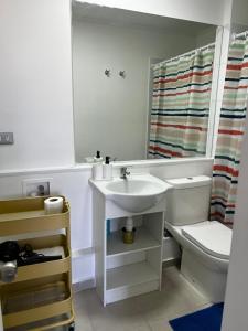 Moderno dep 2 habitaciones 1 baño con parking-wifi-calefacción