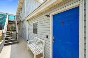 Sand Dollar Suites. Suite 4. A short stroll from our sandy shores