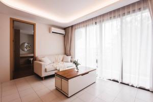 Beautiful 2 BR apartment Kamala