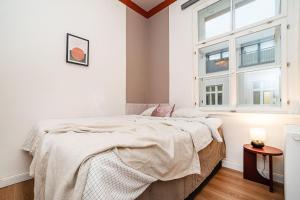 Charming, modern, 1-bed flat by Museum of Prague
