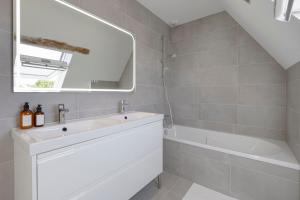 Maisons de vacances Entre Terre & Sel Maison de Charme Marais Salants : photos des chambres