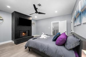 Galleria Saltwater POOL -Sleeps 20