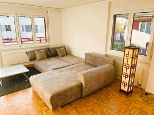 Huge City Center Apartment with Balcony in Zurich, Kars - Self Checkin